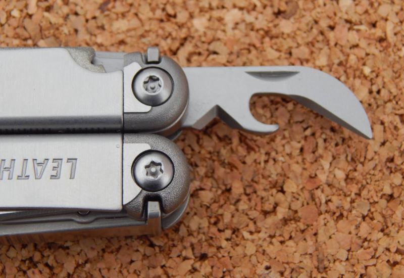 Мультитул Leatherman Wave Plus